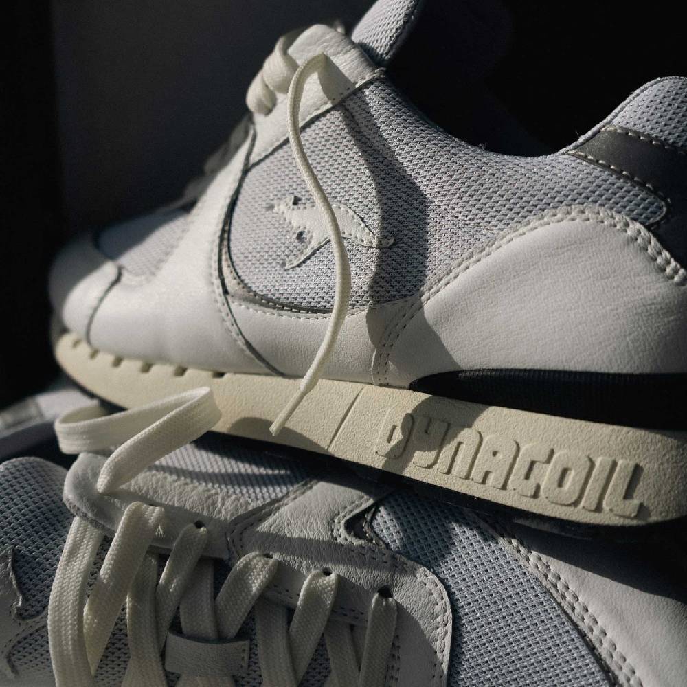 Kangaroos MIG COIL R2 Begrenzte Freigabe