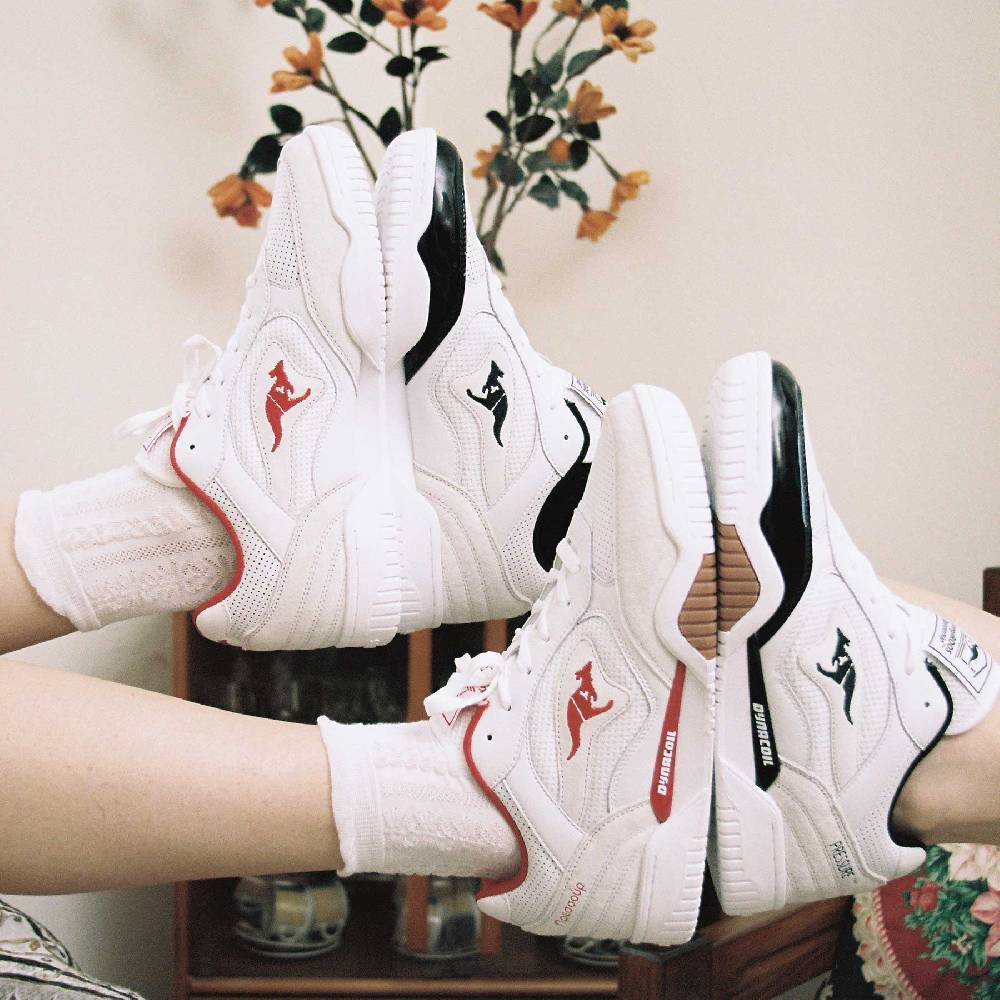 Kangaroos KangaROOS x PRESSURE™ “Ferrari” Valentinstagsangebot