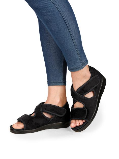 Naturläufer Klettsandalette mit verstellbaren Klettverschlüssen Artikelnummer: 1736319.00009 Riesige Ersparnisse