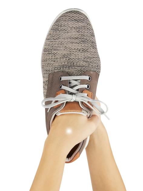 Naturläufer Schnürschuh mit Superstretch-Textil Artikelnummer: 1580141 Top Angebot