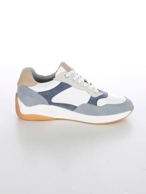 Naturläufer Schnürschuh in farbenfrohem Design Artikelnummer: 1816948 Nur noch ein Tag übrig