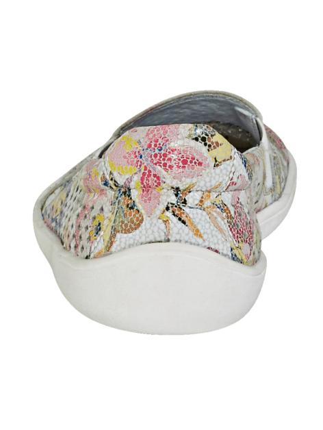 Naturläufer Slipper mit sommerlicher Lochung Artikelnummer: 1761560 Begrenzte Freigabe