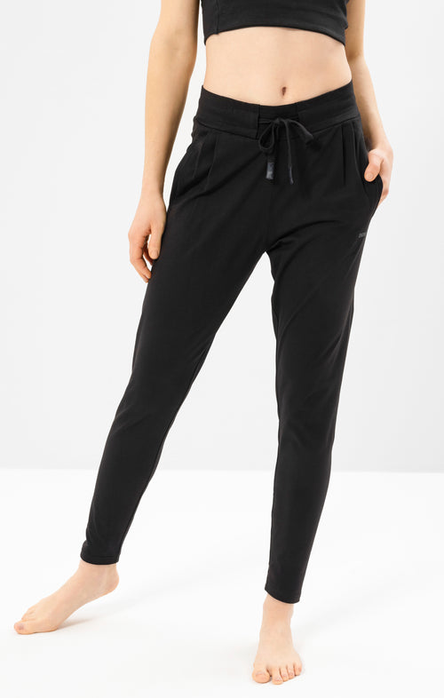 Ognx Yoga Basic Harem Pants Bio Baumwolle Hanna - schwarz