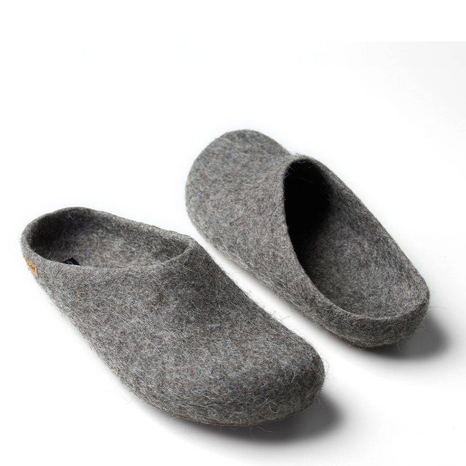 Original Haferl Filz Hausschuhe | Steinschaf grau im Angebot