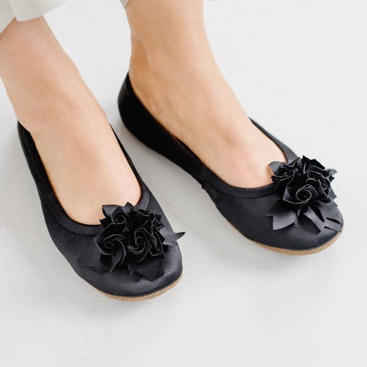 Pampuschen Grace satin schwarz Speichern exportieren