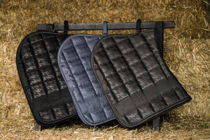 Pikeur BIG SQUARE GLOSSY Angebote