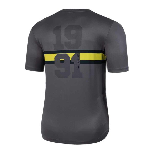 Protective Tshirt Protective P-Mad Dog Räumungsverkauf