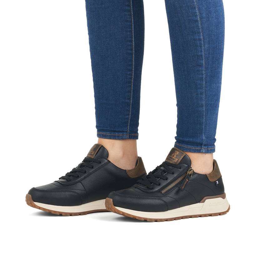 Rieker Artikelnummer W0604-00 Rieker Damen Sneaker Low urbanschwarz-bronze Bestseller
