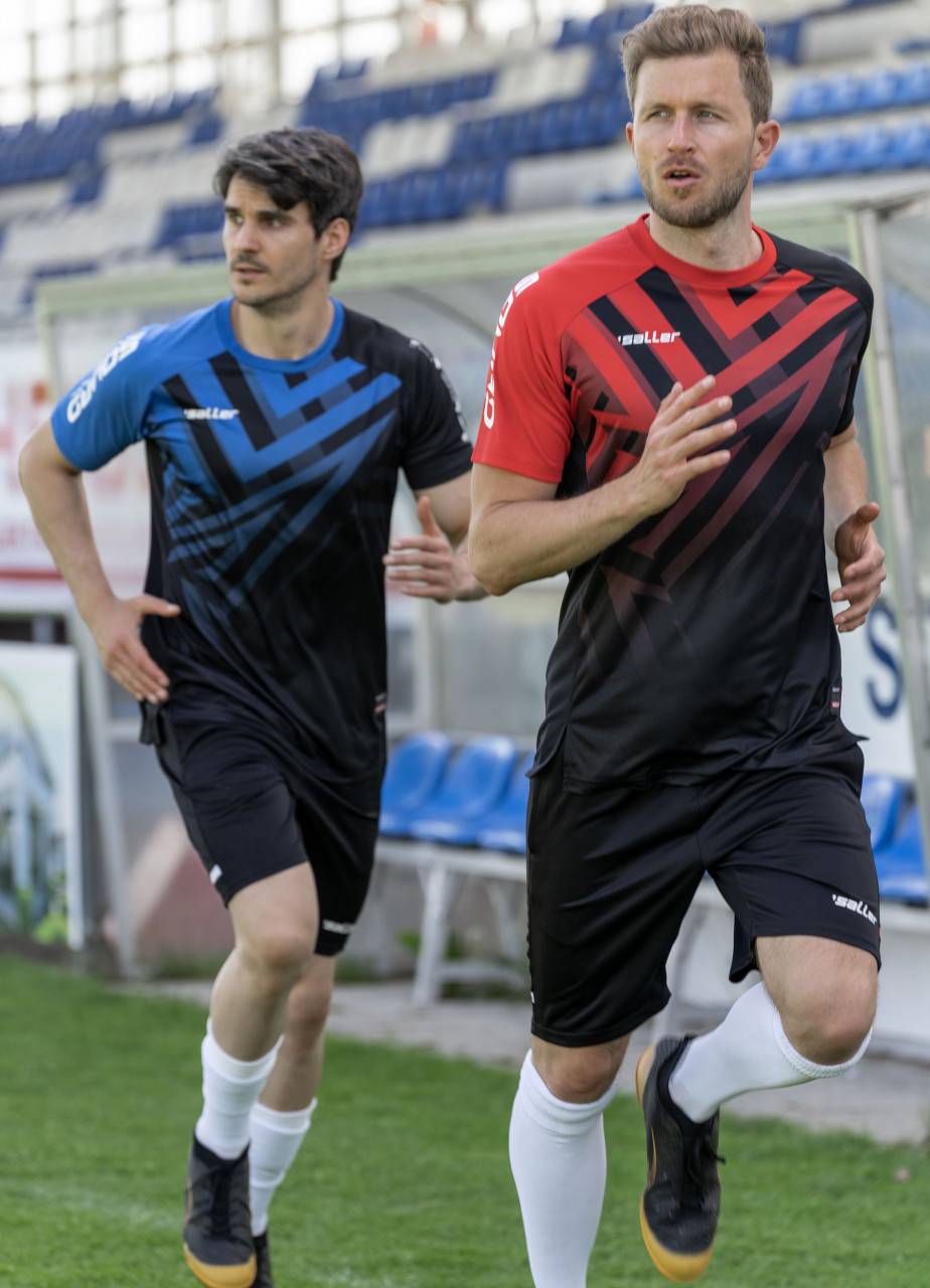 Saller Trainings-Tee »sallerSquad50« Weihnachtsangebot