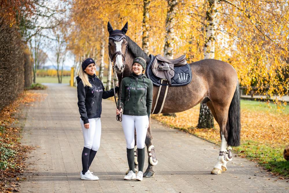 Spooks Fly Hat Crown Shiny Vierteljährliche Förderung