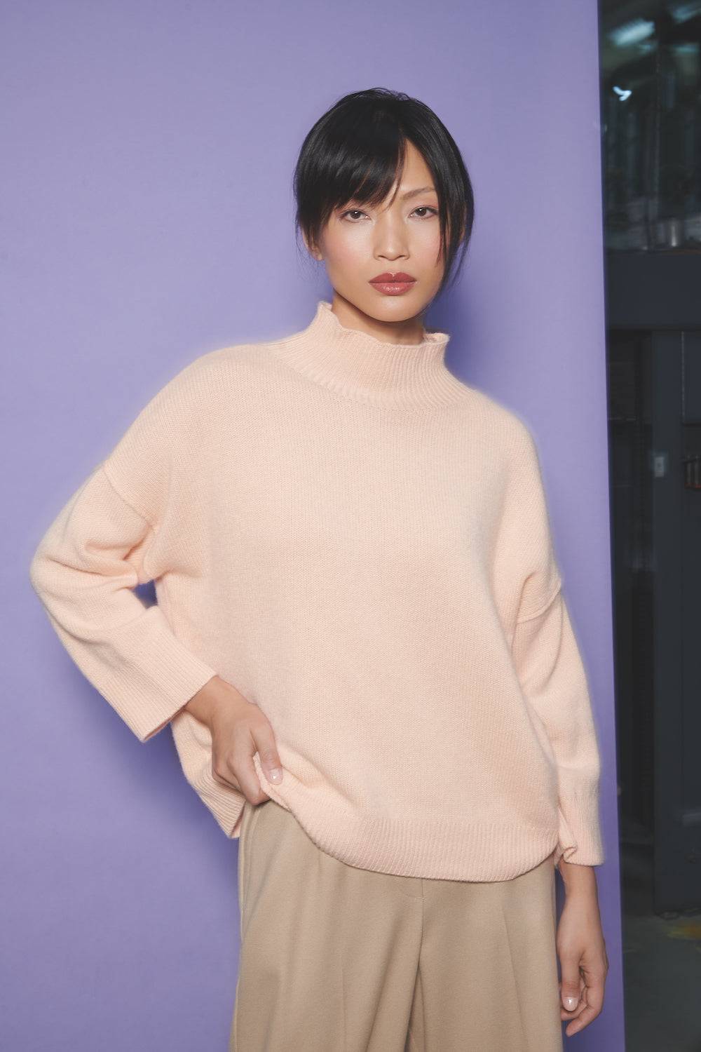 Spoon Golf Back Detail Cashmere Sweater