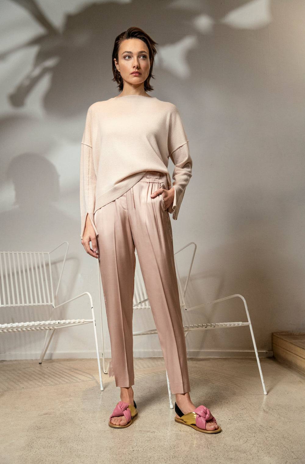Spoon Golf Viscose Slipover Pants with Welt Pockets