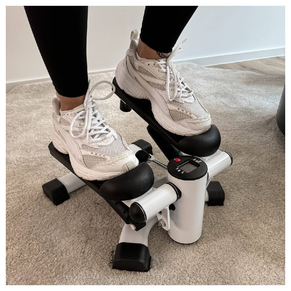 Sport Tec Sport-Tec 2 in 1 Stepper mit Trainingscomputer Nur noch ein Tag übrig