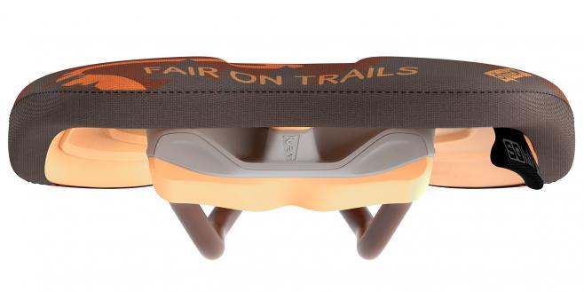 Sqlab Sattel 611 ERGOWAVE® active 2.1 ltd. Fair on Trails 16cm Große Rabatte