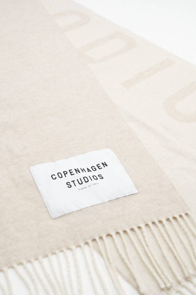 Studio Copenhagen CPH SHAWL 1 wool mix beige Tägliche Deals
