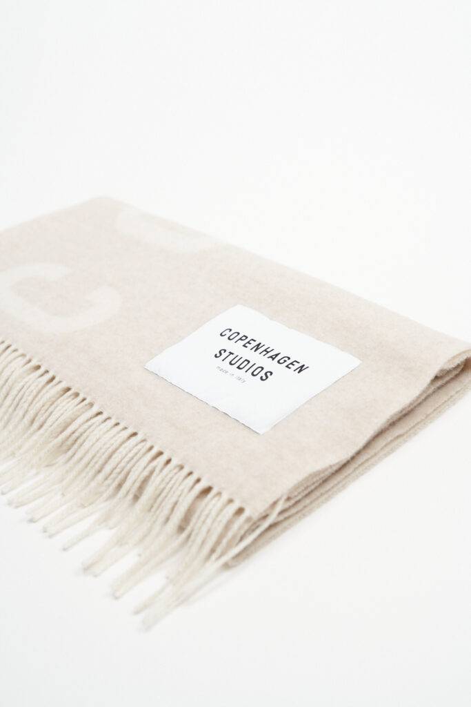 Studio Copenhagen CPH SHAWL 1 wool mix beige Tägliche Deals