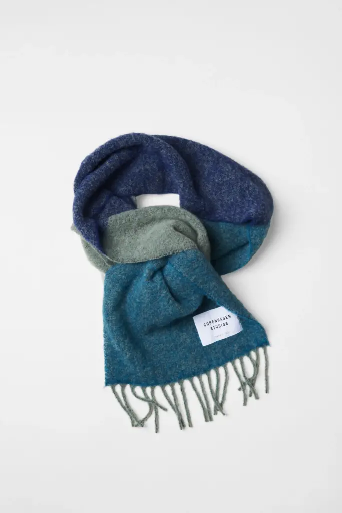 Studio Copenhagen CPH SHAWL 11 wool mix turquoise Hotsell