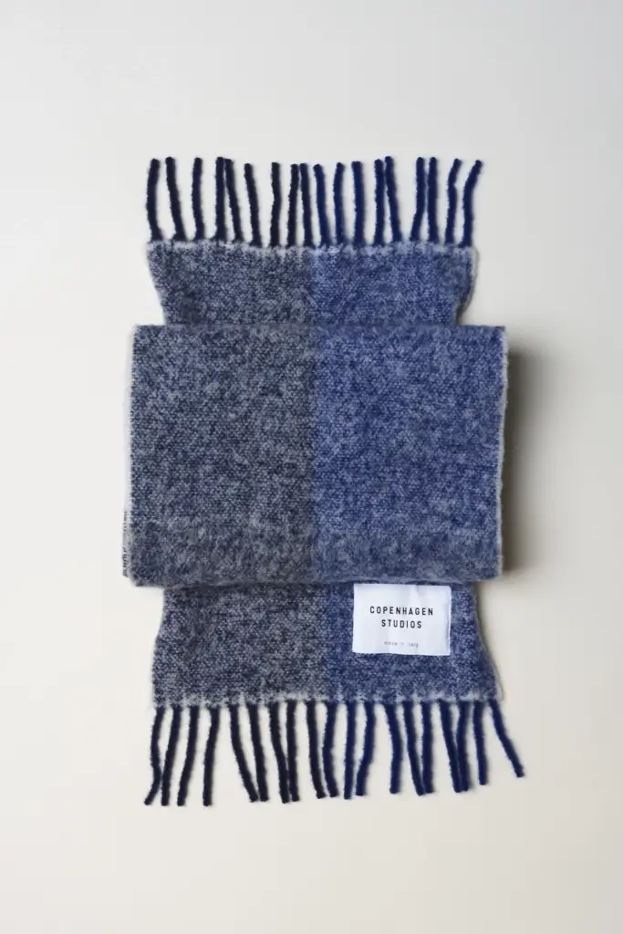 Studio Copenhagen CPH SHAWL 4 wool mix royal blue Versandkostenfrei