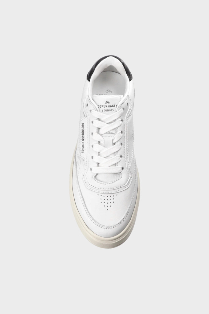 Studio Copenhagen CPH89 leather white/black Muttertagsangebot