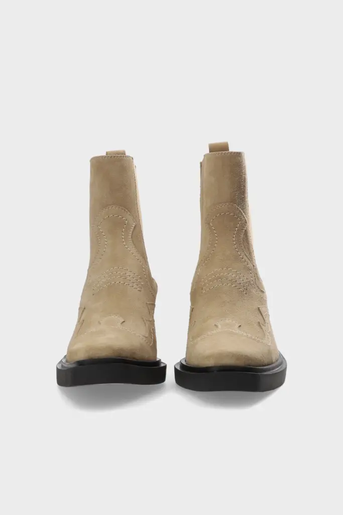 Studio Copenhagen CPH232 suede sand Begrenztes Angebot