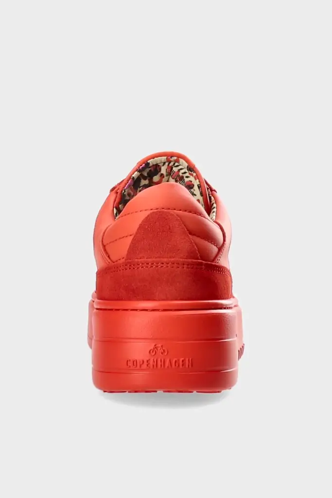 Studio Copenhagen CPH X LALA BERLIN leather mix paprika Osterangebot