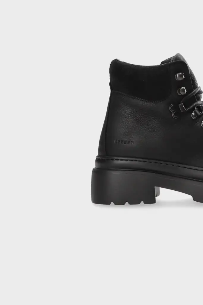 Studio Copenhagen CPH262 waxed nabuc black 50% Rabatt mit kostenlosem Versand